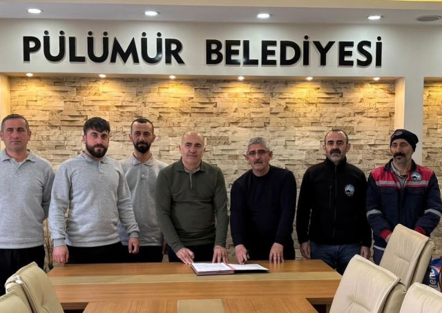 MÜSLÜM TOSUN VE BELEDİYE ÇALIŞANLARI