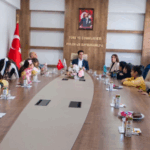 DEDE KORKUT İLKOKULU 2 . SINIF ÖĞRENCİLERİ-MEHMET ANIL ÇOLAK-ÖĞRETMEN ÇAĞLA ANDAÇ KOÇ BÖSUGUY