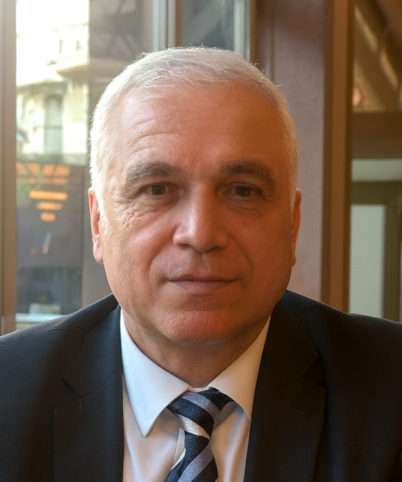 HUSEYIN-ALPASLAN-TARIHCI-YAZAR