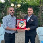 NAZIMİYE BELEDİYE BAŞKANI ALİ EMRAH TEKİN-NAZIMİYE KAYMAKAMI HÜSEYİN REMZİ KONAK'A PLAKET