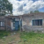 DEĞİRMENKÖY-YIKINTI-MAVİ KAPI VE PENCERELİ TAŞ YAPI--20250531